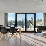 Amazing In With Kitchen
